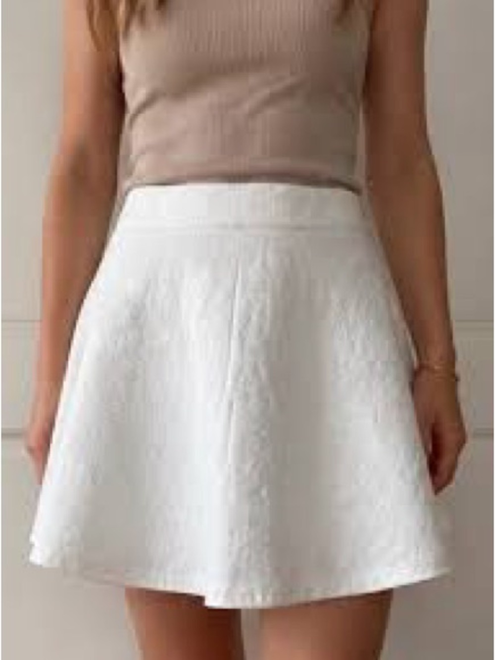 Abercrombie & Fitch White Circle Skirt